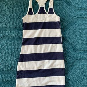 Lululemon tank top